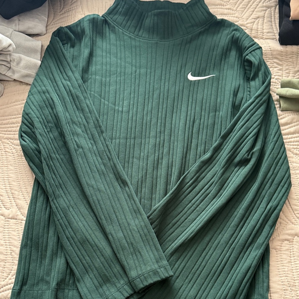 Nike Ribbed Top